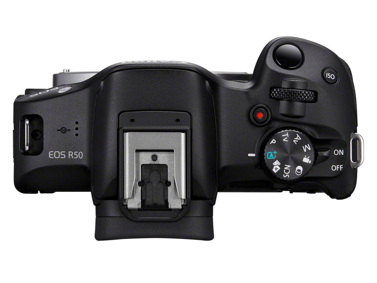 Camara Digital Canon R50 Con Lente 18-45