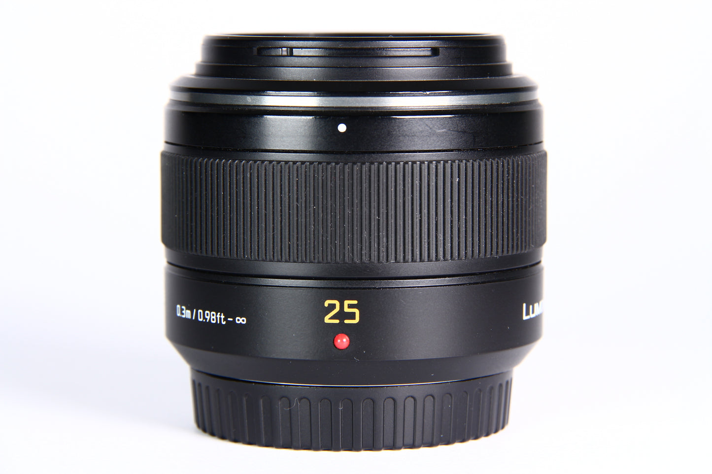 Lente Panasonic Lumix DG Summilux 25 mm F:1.4 ASPH Montura Micro 4/3 Usado