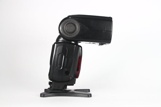 Flash Nikon Speedlight SB-900. (Usado)