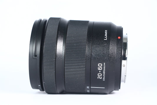 Lente Panasonic Lumix S 20-60mm F:3.5-5.6 Montura L Usado