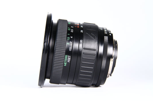 Lente Vivitar 19-35mm F3.5-4.5 MC para NIKON. Usado