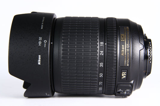 Lente NIKON DX 18-105mm F3.5-5.6 VR. Semi Nuevo