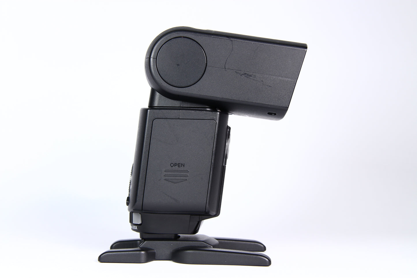 Flash Sony Speedlite HVL-F45RM. Usado