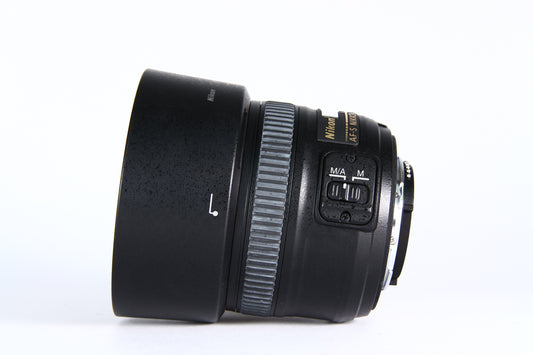 Lente Nikon AF-S 50mm F1.8 G. Usado