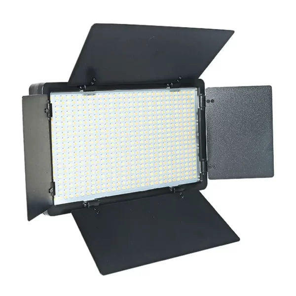 Lampara RGB Pantalla 50W, 2 Baterias + Cargadores LED800RGB