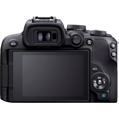 Canon EOS R10 con lente RF-S 18-150mm IS STM