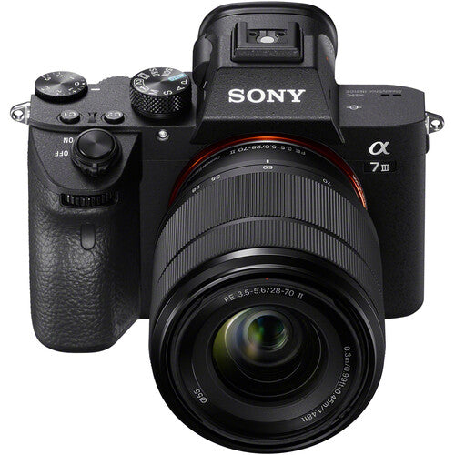 Cámara Sony A7III con lente 28-70mm II OSS