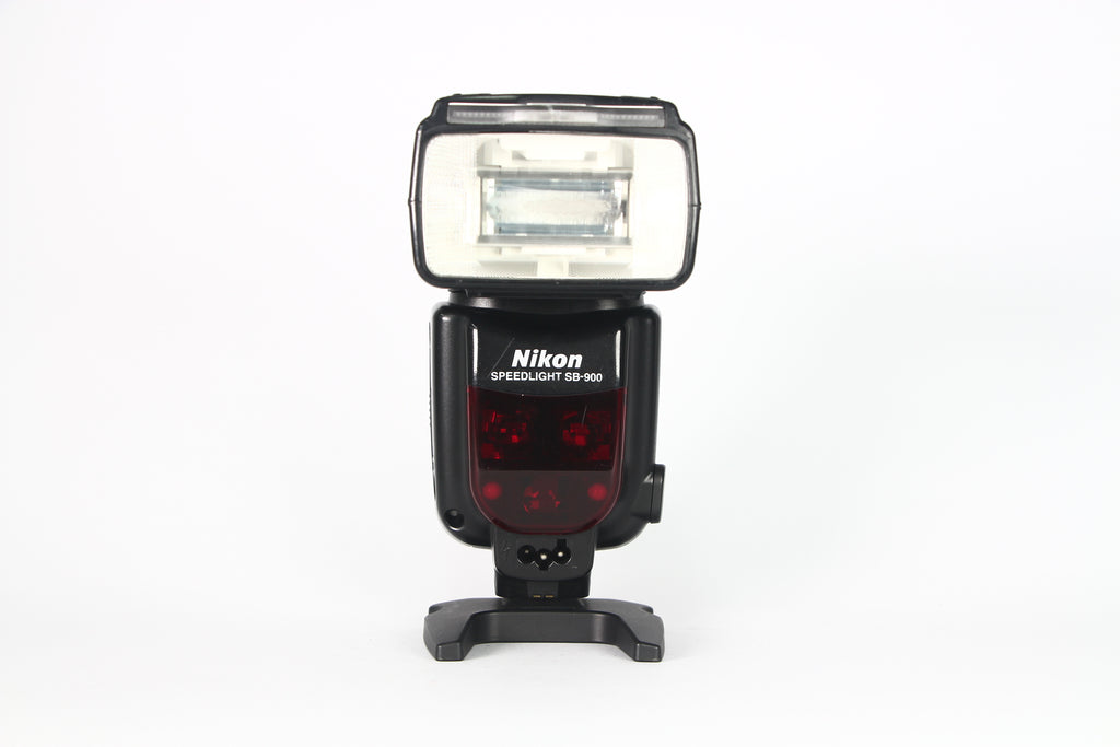 Flash Nikon Speedlight SB-900. (Usado)