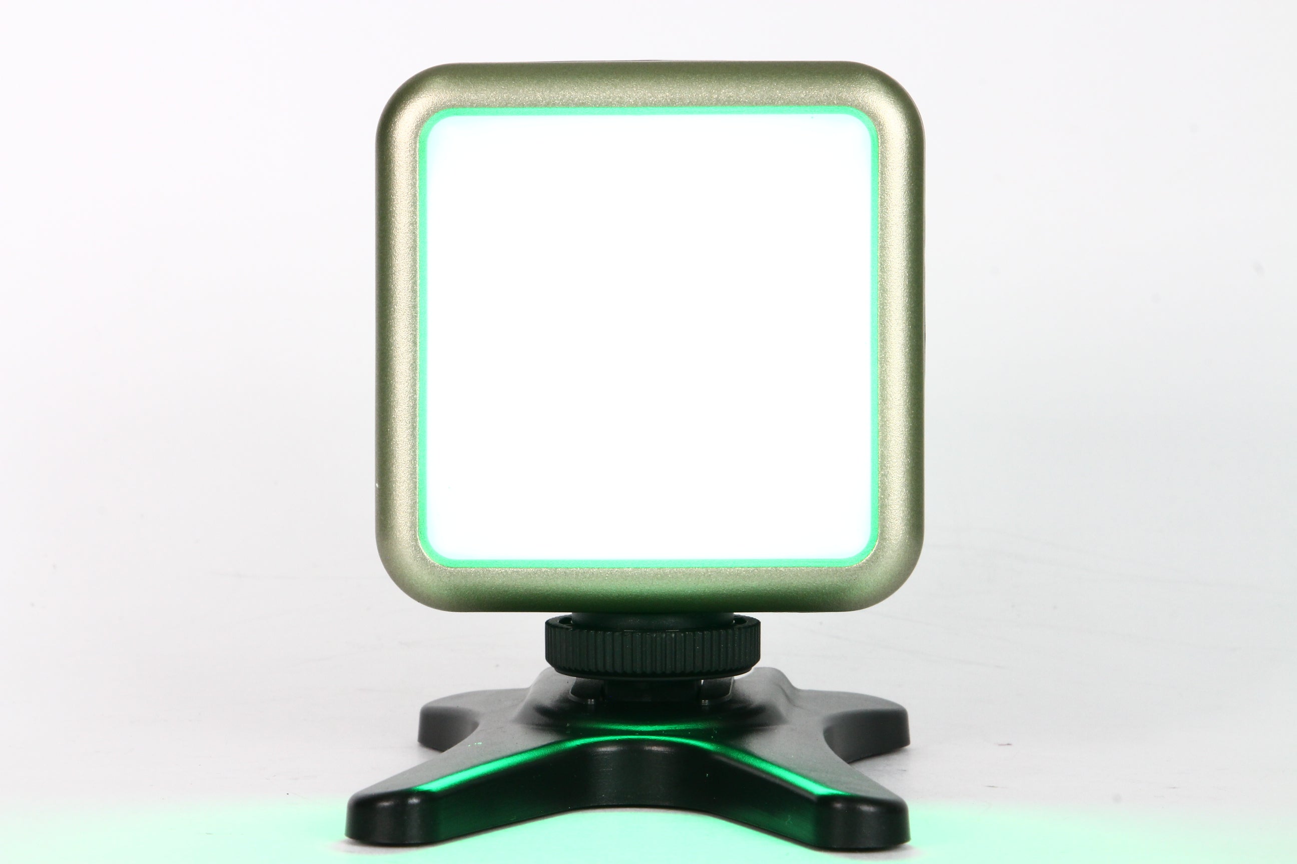 Luz Led Ulanzi VL49. Usada