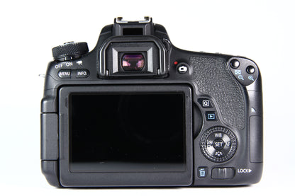 Cámara Digital CANON T6s Lente 18-55mm IS STM. Usada