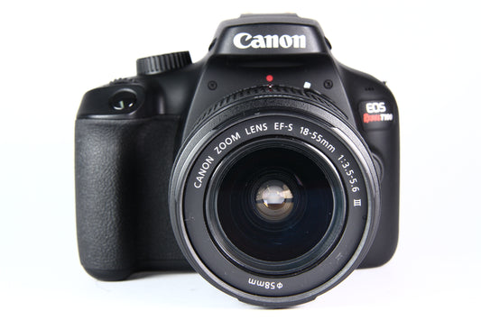 Cámara Digital CANON T100 Lente 18-55mm III. Usada