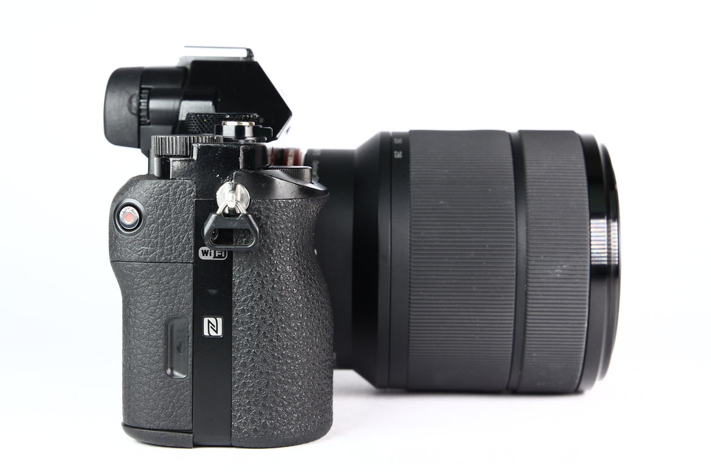 Cámara Digital SONY A7S Lente 28-70mm. Usada.