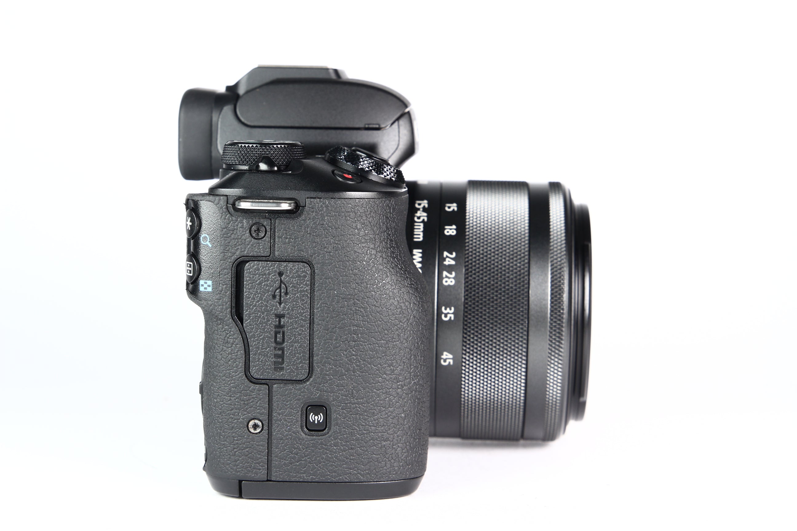 Cámara Digital CANON EOS M50 Mark II con lente 15-45mm. Usada