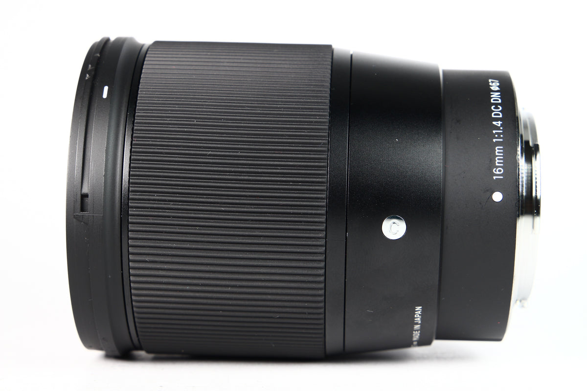 Lente SIGMA Contemporary 16mm F1.4 para Canon M. Usado