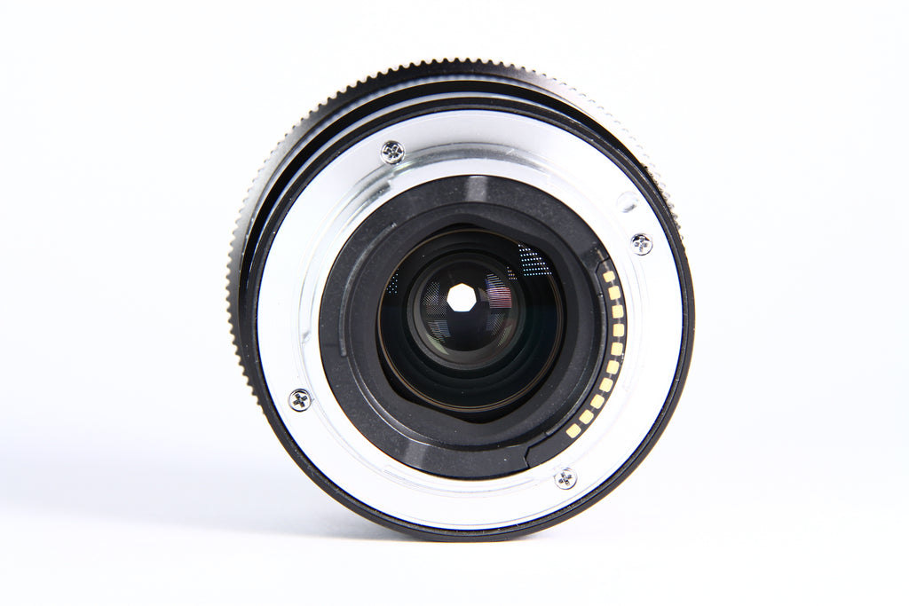 Lente SONY FE 40mm G F:2.5. Usado