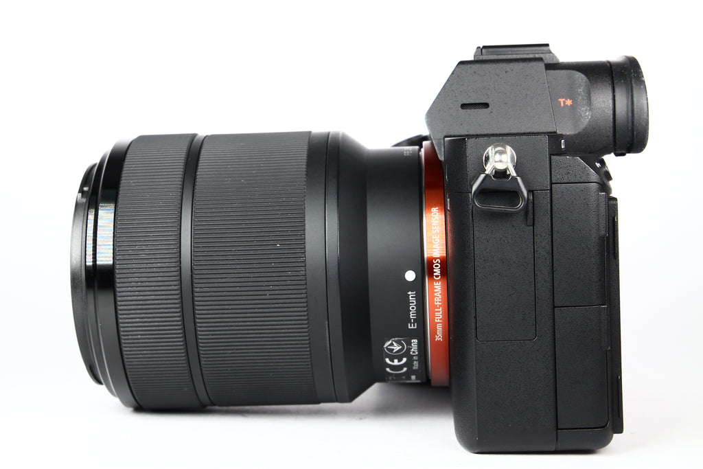 Cámara Digital SONY A7III Lente 28-70mm OSS. Usada