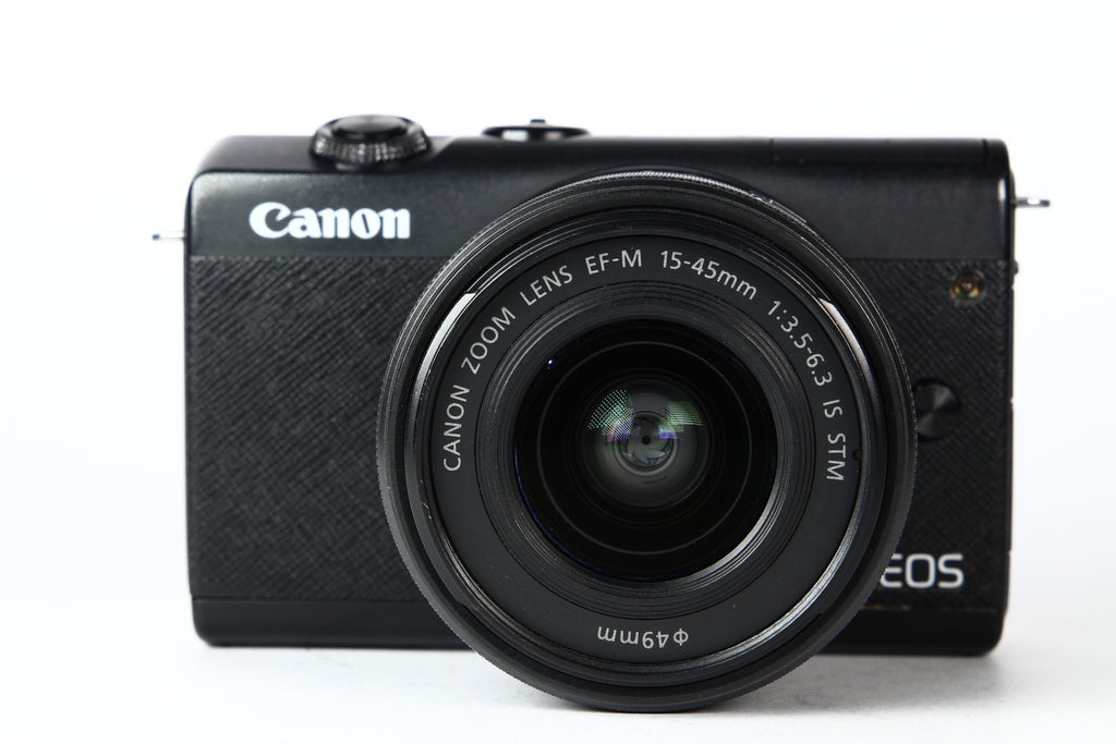 Cámara Digital CANON EOS M200 con lente 15-45mm. Usada