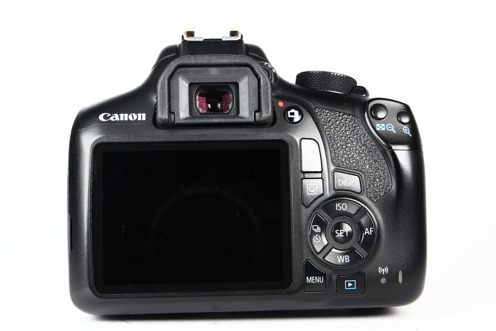 Cámara Digital CANON T6 Lente 18-55mm IS II. Usada