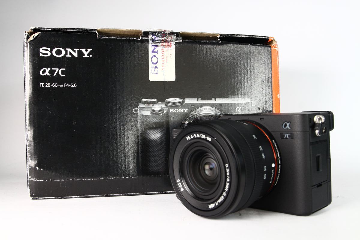 Cámara Digital SONY A7C Lente 28-60mm. Usada