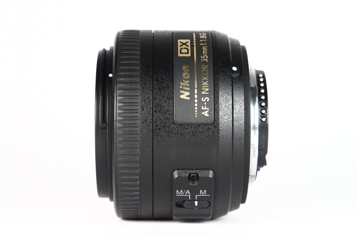 Lente NIKON AF-S 35mm F1.8 G. Usado