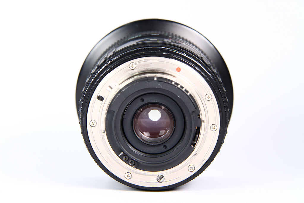 Lente Vivitar 19-35mm F3.5-4.5 MC para NIKON. Usado