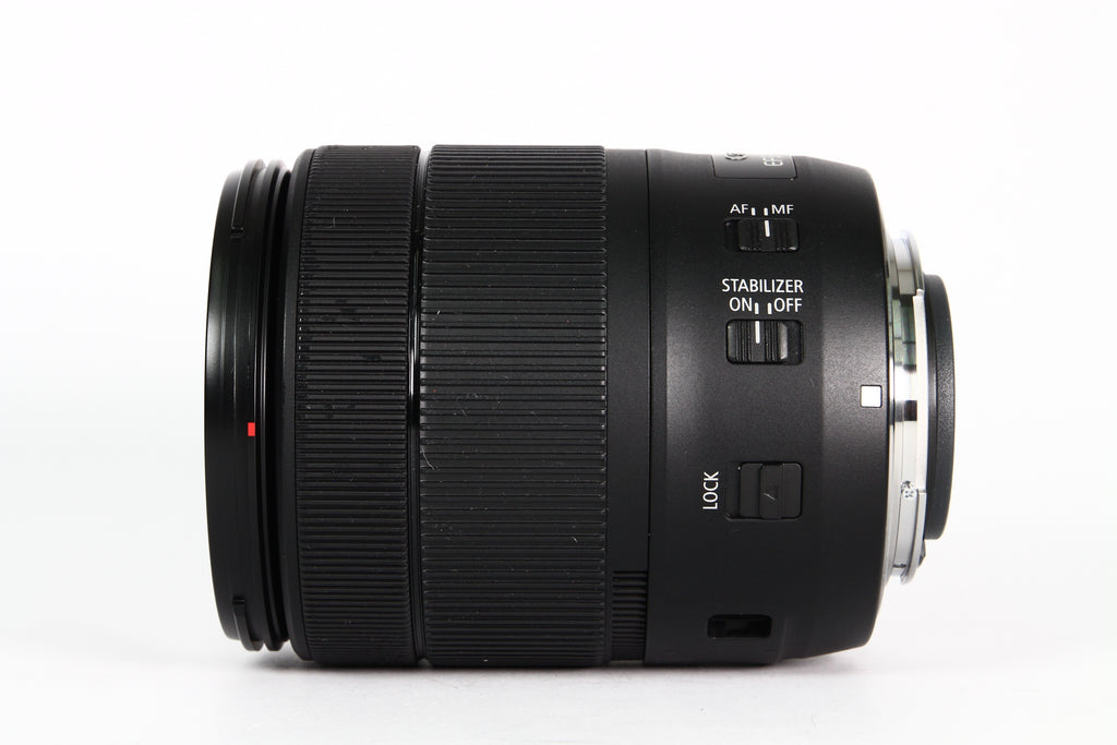 Lente CANON EF-S 18-135mm IS NANO USM F3.5-5.6. Usado