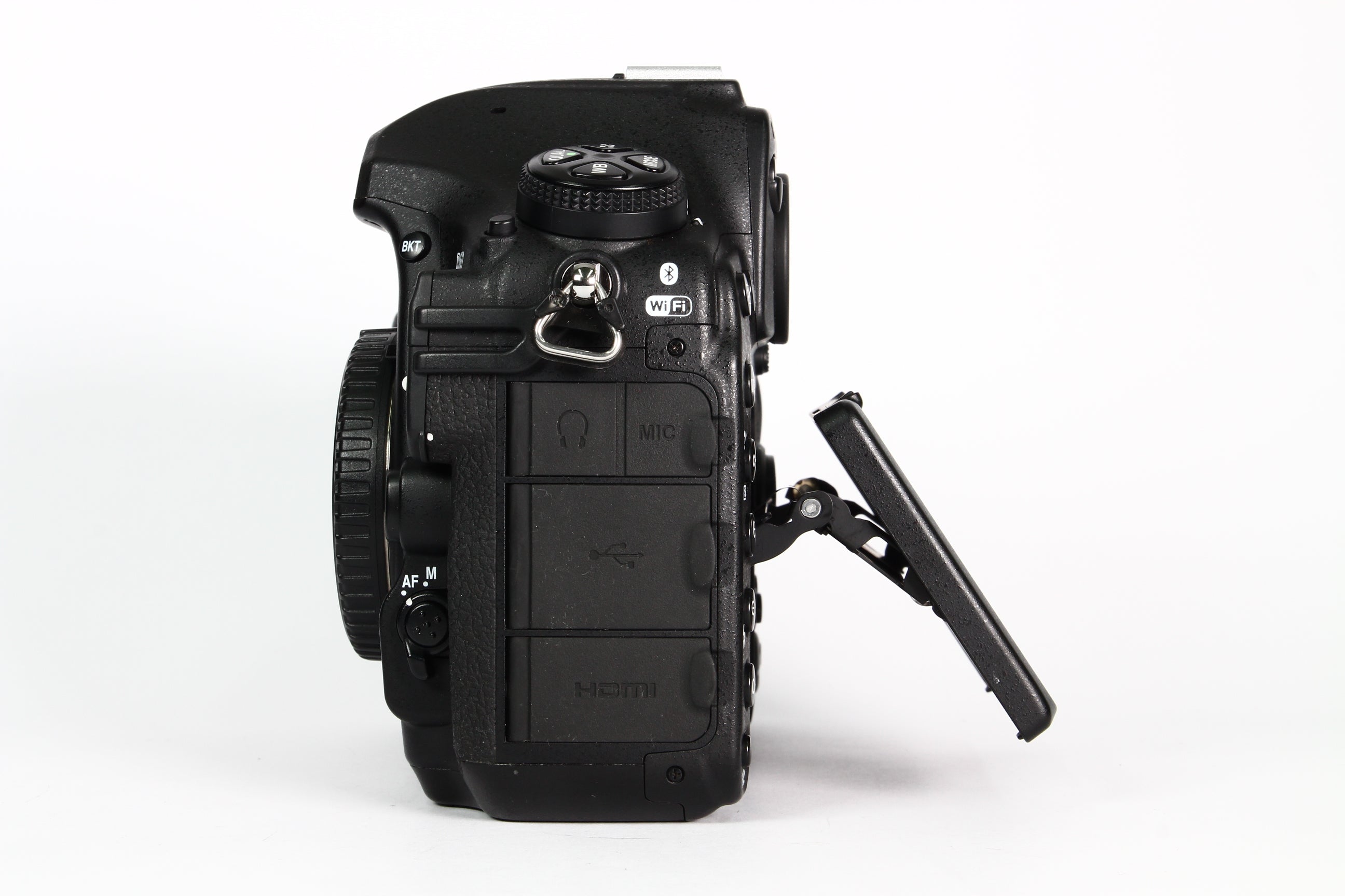 Cámara Digital NIKON D850 (SOLO CUERPO). Usada