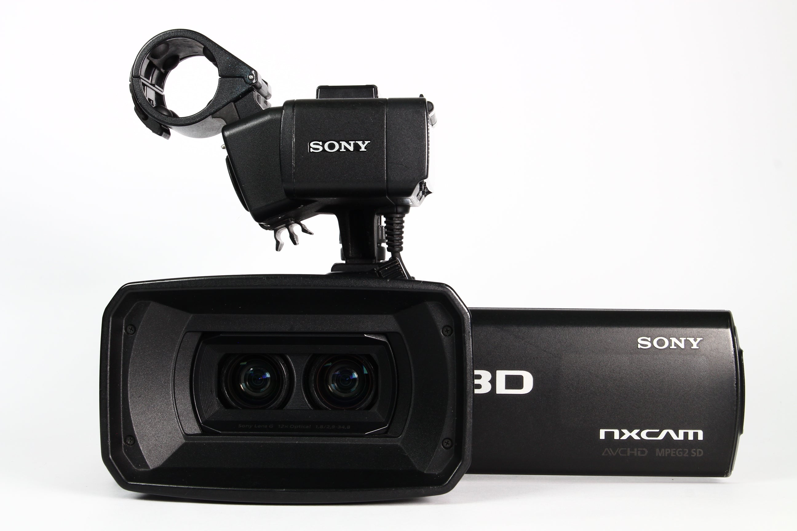 Cámara de vídeo digital SONY NXCAM 3D HXR-NX3D1. Usada.