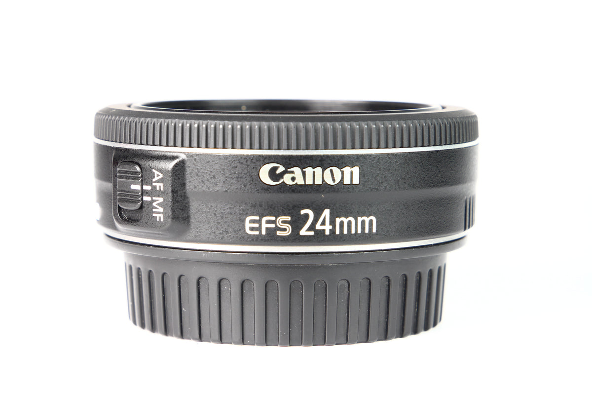 Lente CANON EF-S 24mm STM F2.8. Usado