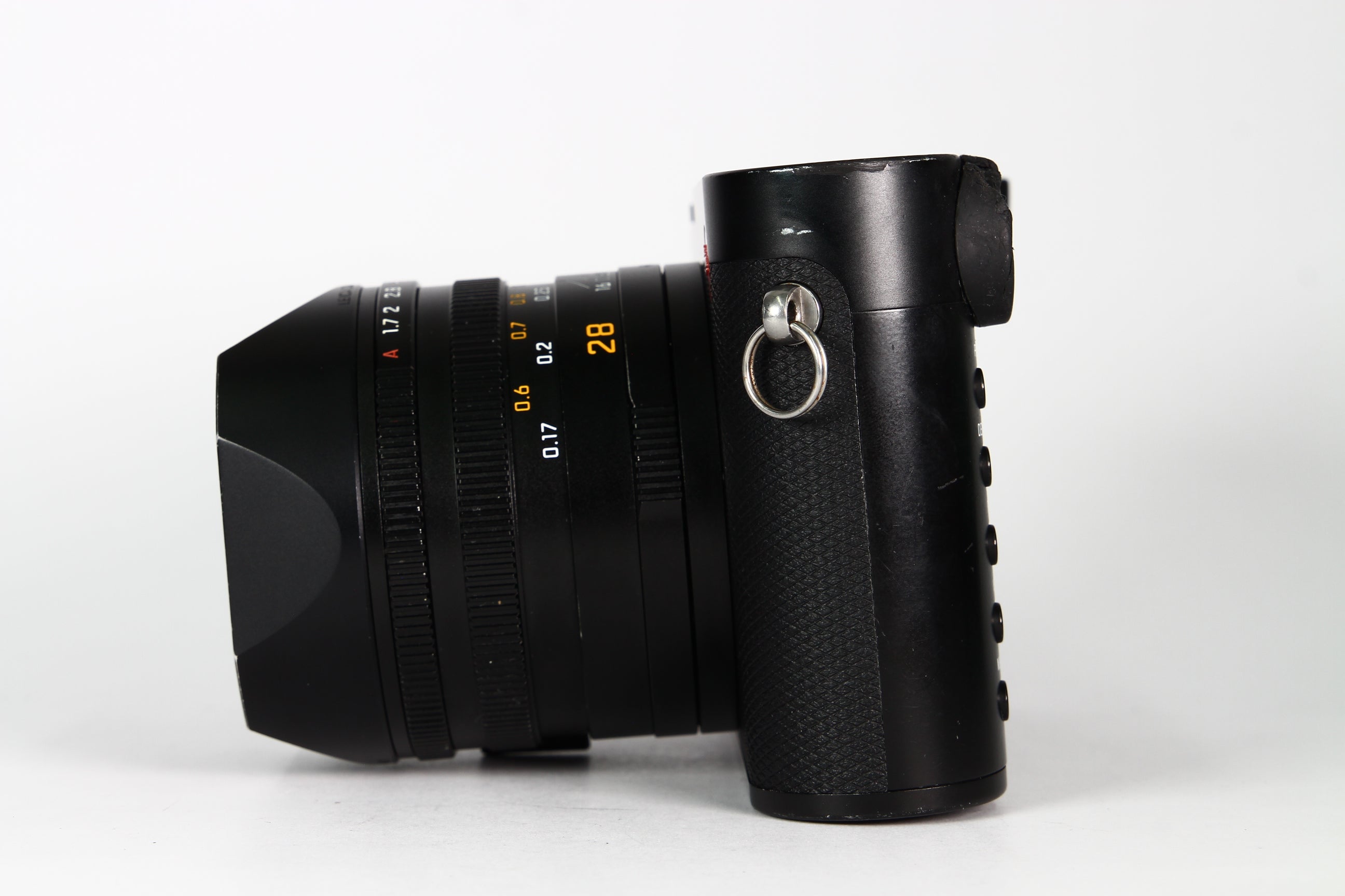 Cámara Digital Leica Q con lente fijo 28mm F1.7