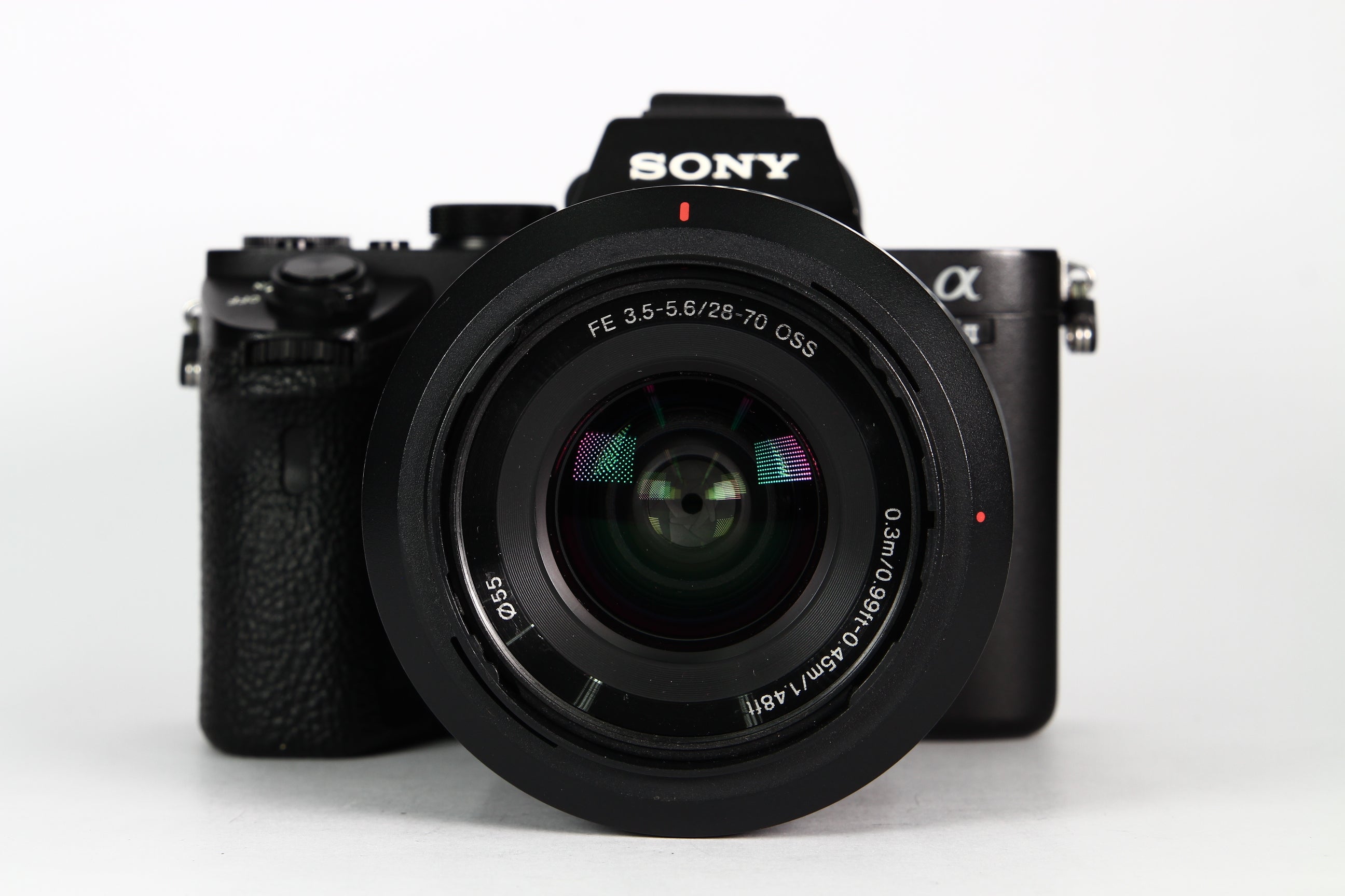 Cámara Digital SONY A7II con lente kit 28-70mm OSS. Usada