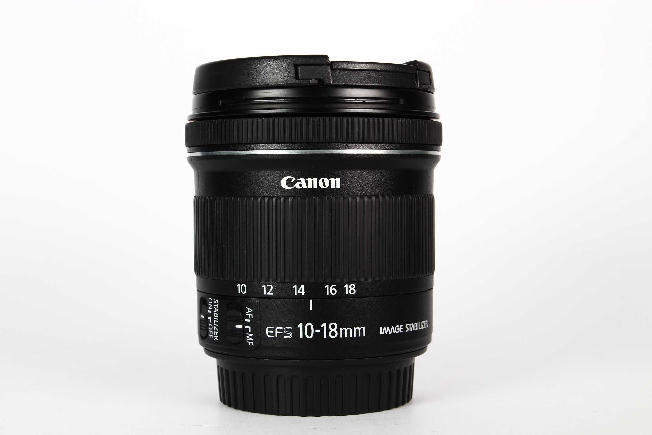 Lente CANON EF-S 10-18mm IS STM F4.5-5.6. Usado