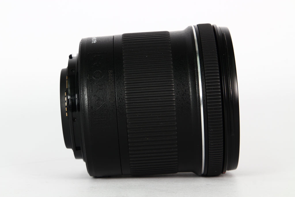 Lente CANON EF-S 10-18mm IS STM F4.5-5.6. Usado