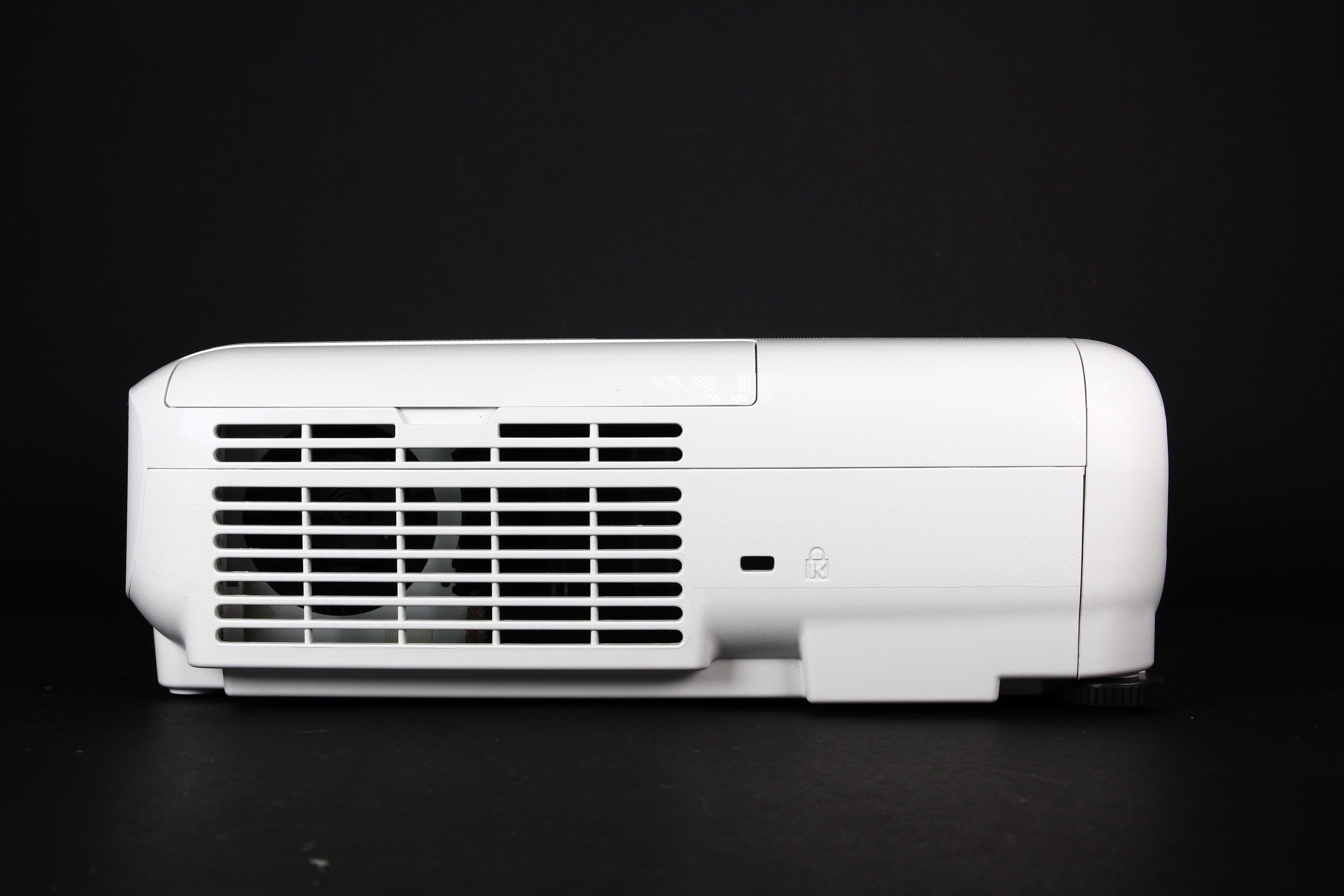 VÍdeo Proyector EPSON Home Cinema H848A. Usado