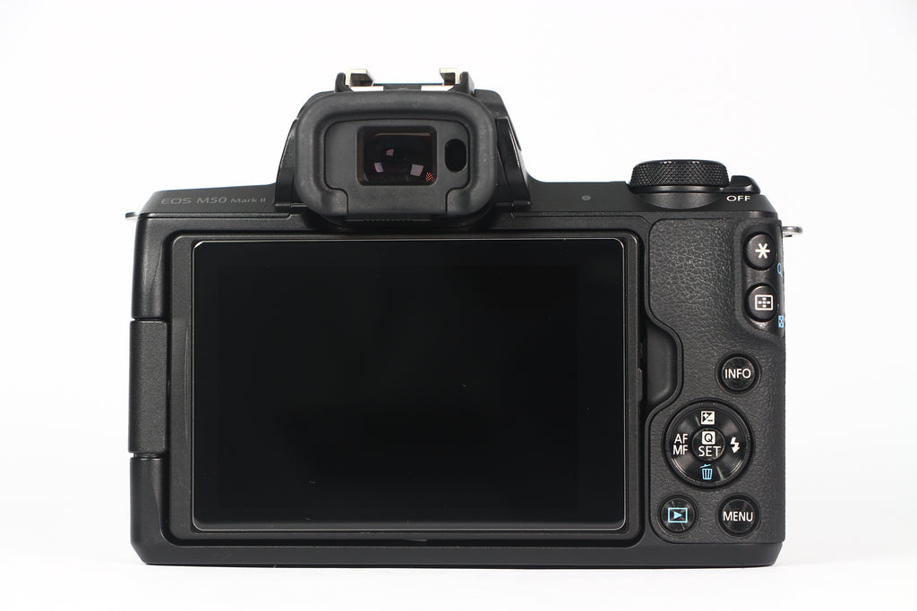 Cámara Digital CANON EOS M50 Mark II con lente 15-45mm. Usada