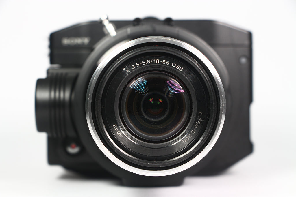 Cámara de vídeo digital SONY NXCAM NEX FS100u Lente 18-35mm. Usada