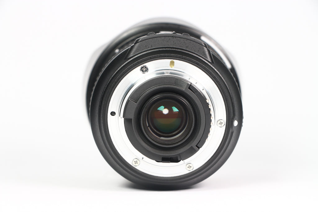 Lente NIKON AF-S 24-85mm F3.5-4.5 ED G VR. Usado.