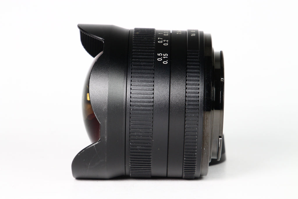 Lente Spectrum 7 Artisans 7.5 mm F2.8 II para SONY. Usado