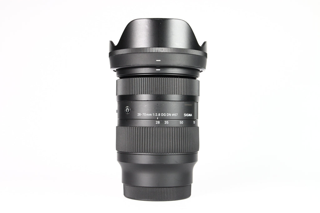 Lente SIGMA ART 28-70mm F2.8 DG DN II para Sony E. Usado
