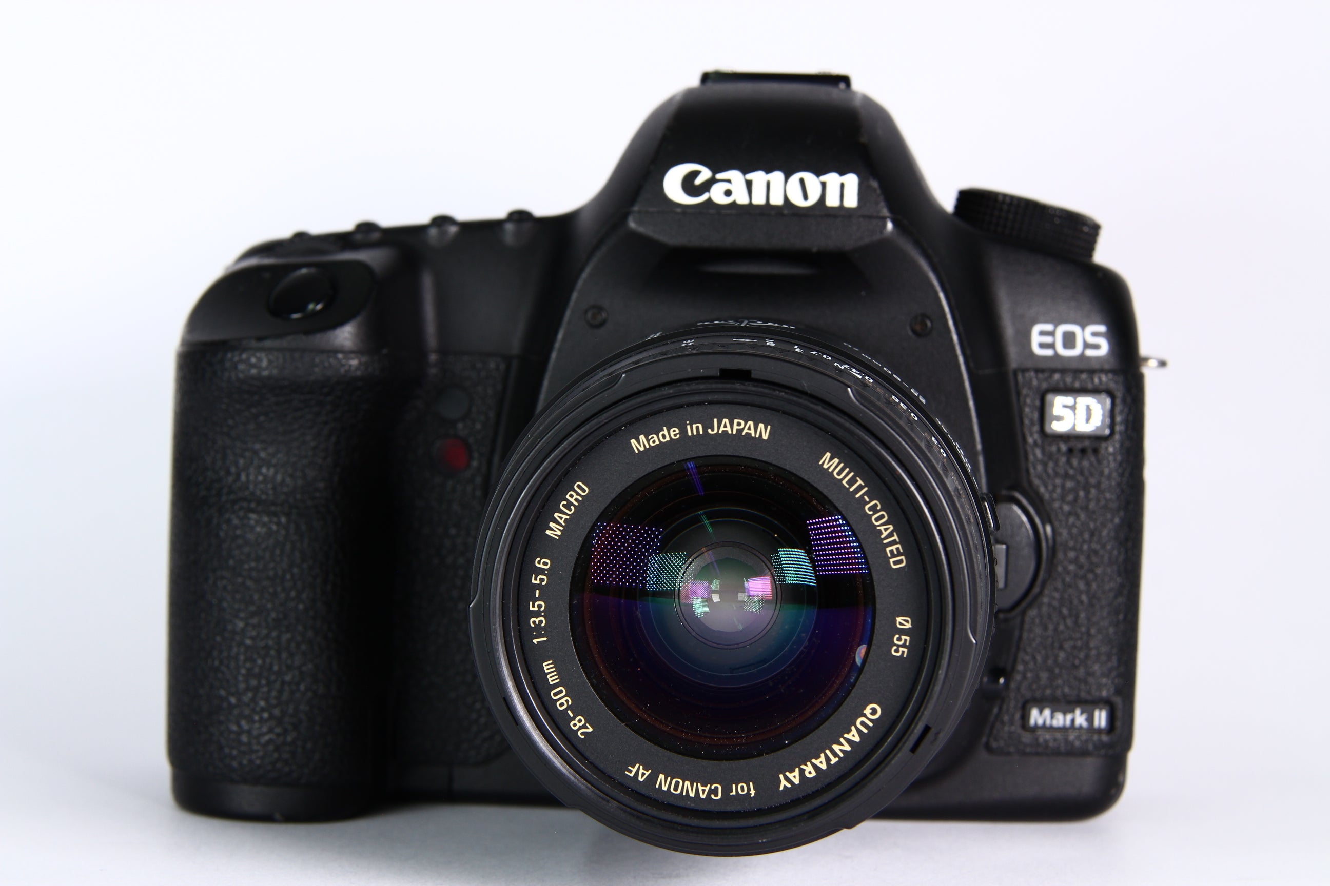 Cámara Digital CANON 5D Mark II Lente 29-90mm. Usada.