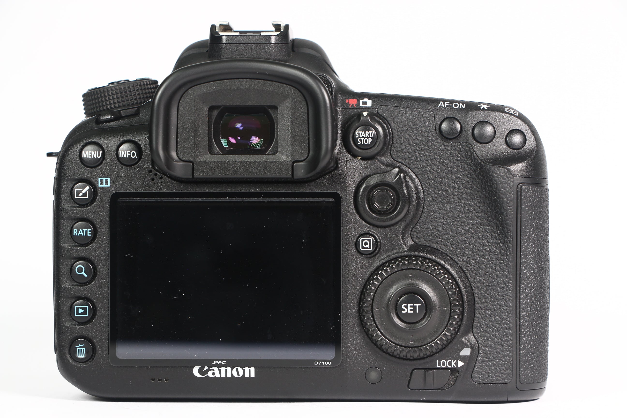 Cámara Digital CANON 7D Mark II Lente 18-55mm IS STM. Usada