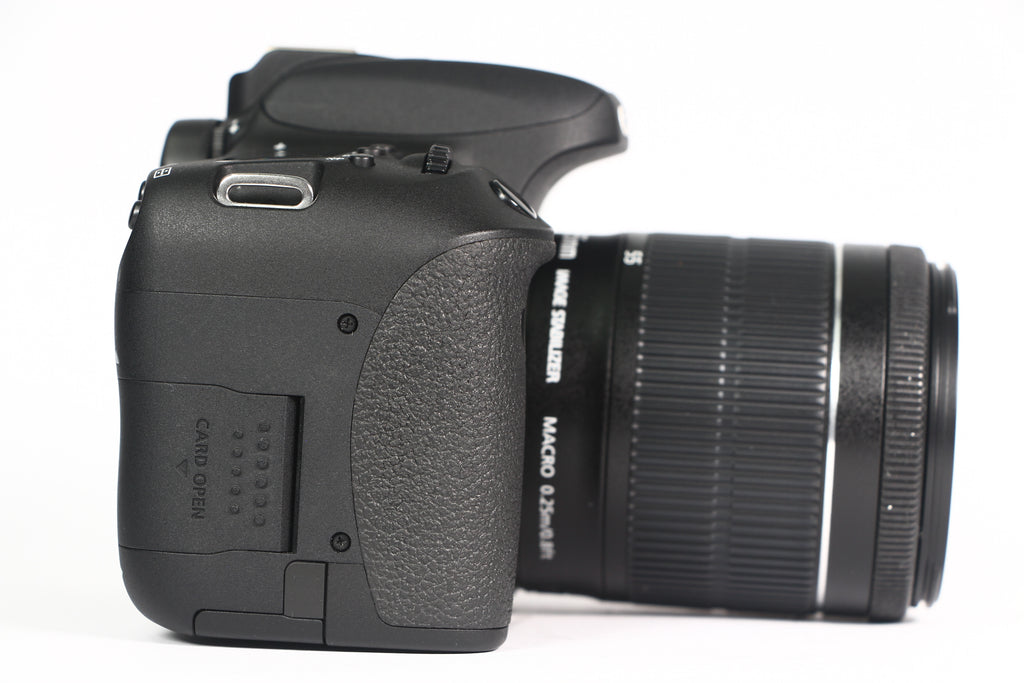 Cámara Digital CANON T6s Lente 18-55mm IS STM. Usada