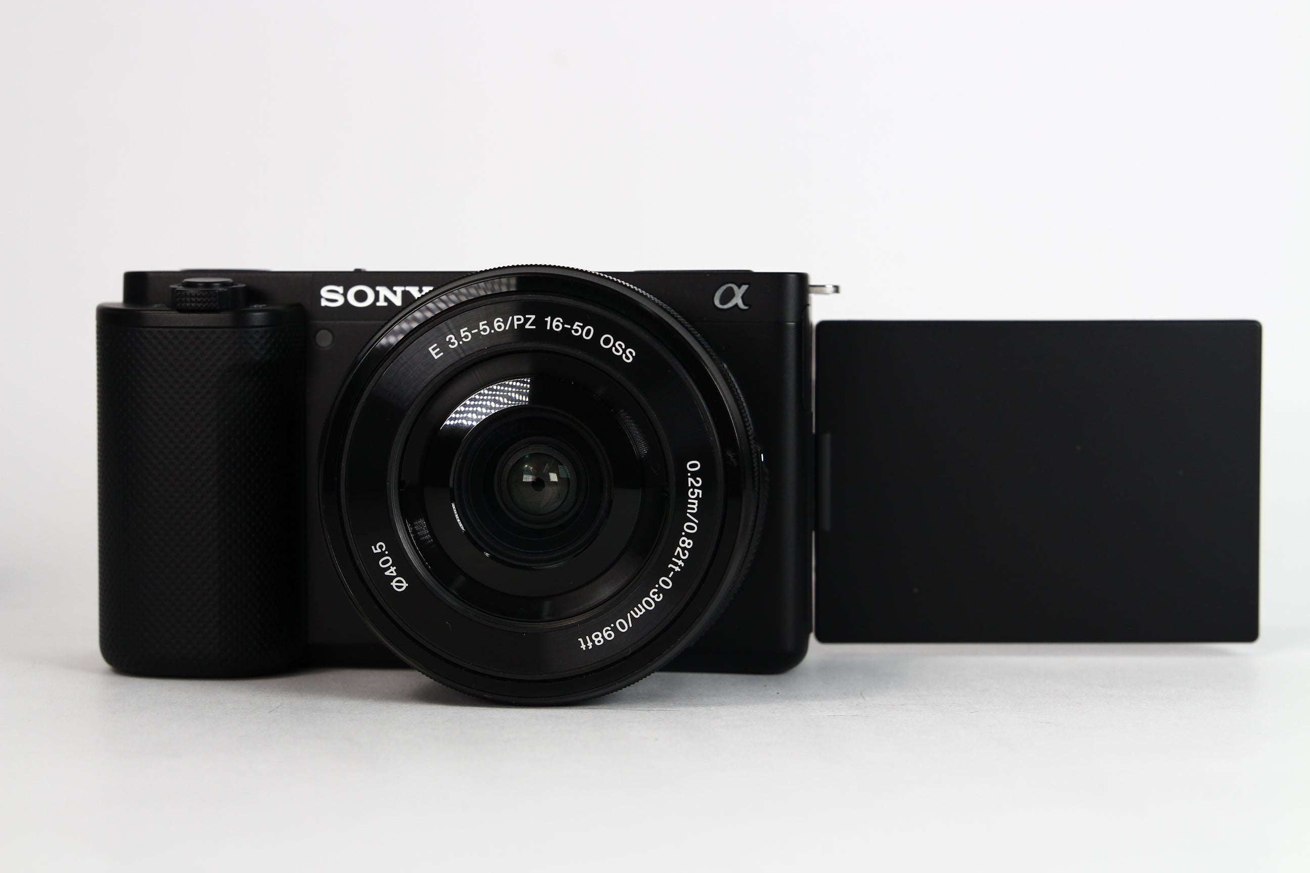 Cámara Digital SONY ZV-E10 con lente 16-50mm. Usada