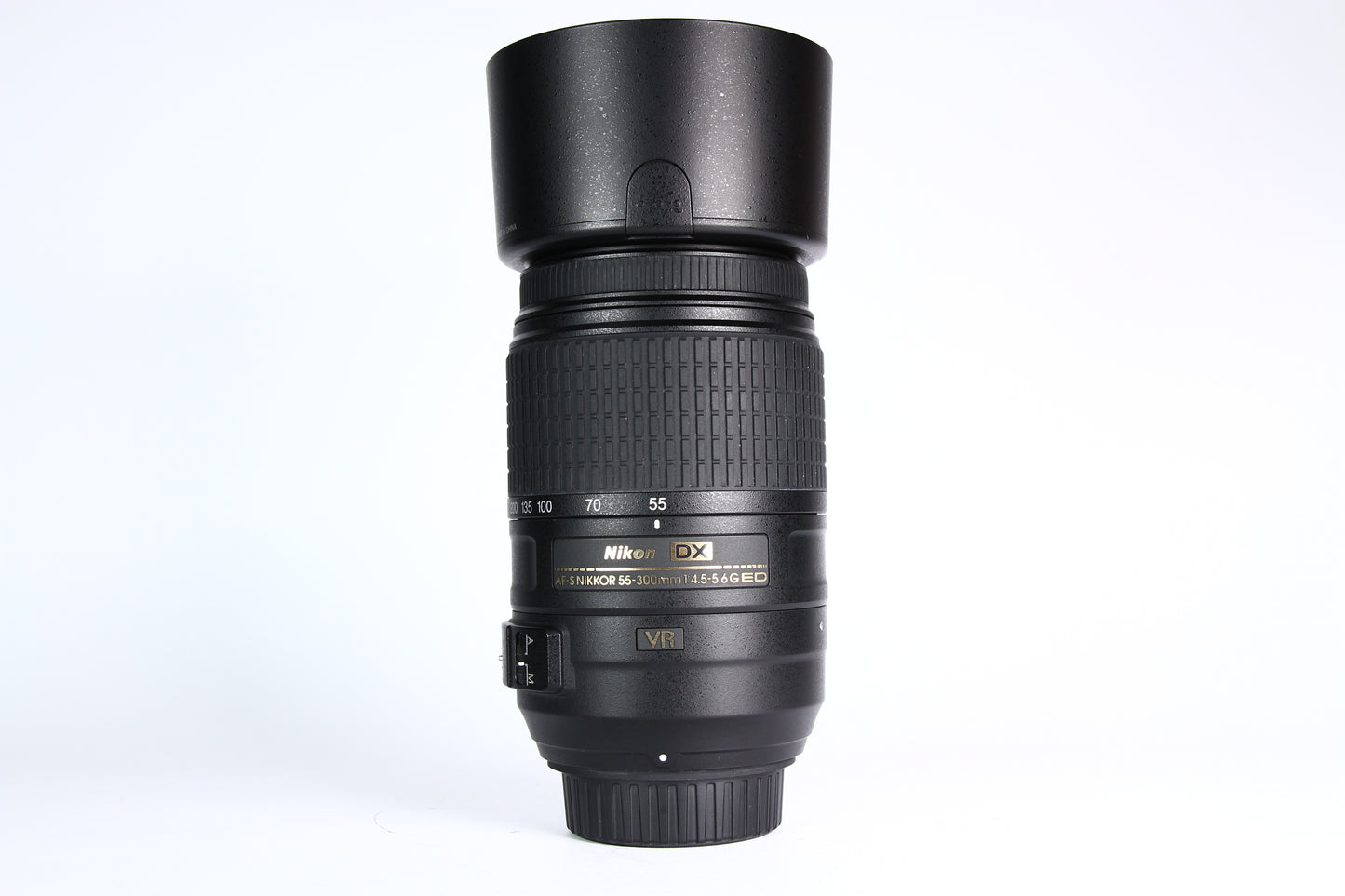 Lente NIKON 55-300mm F4-5.6 DX VR. Semi Nuevo