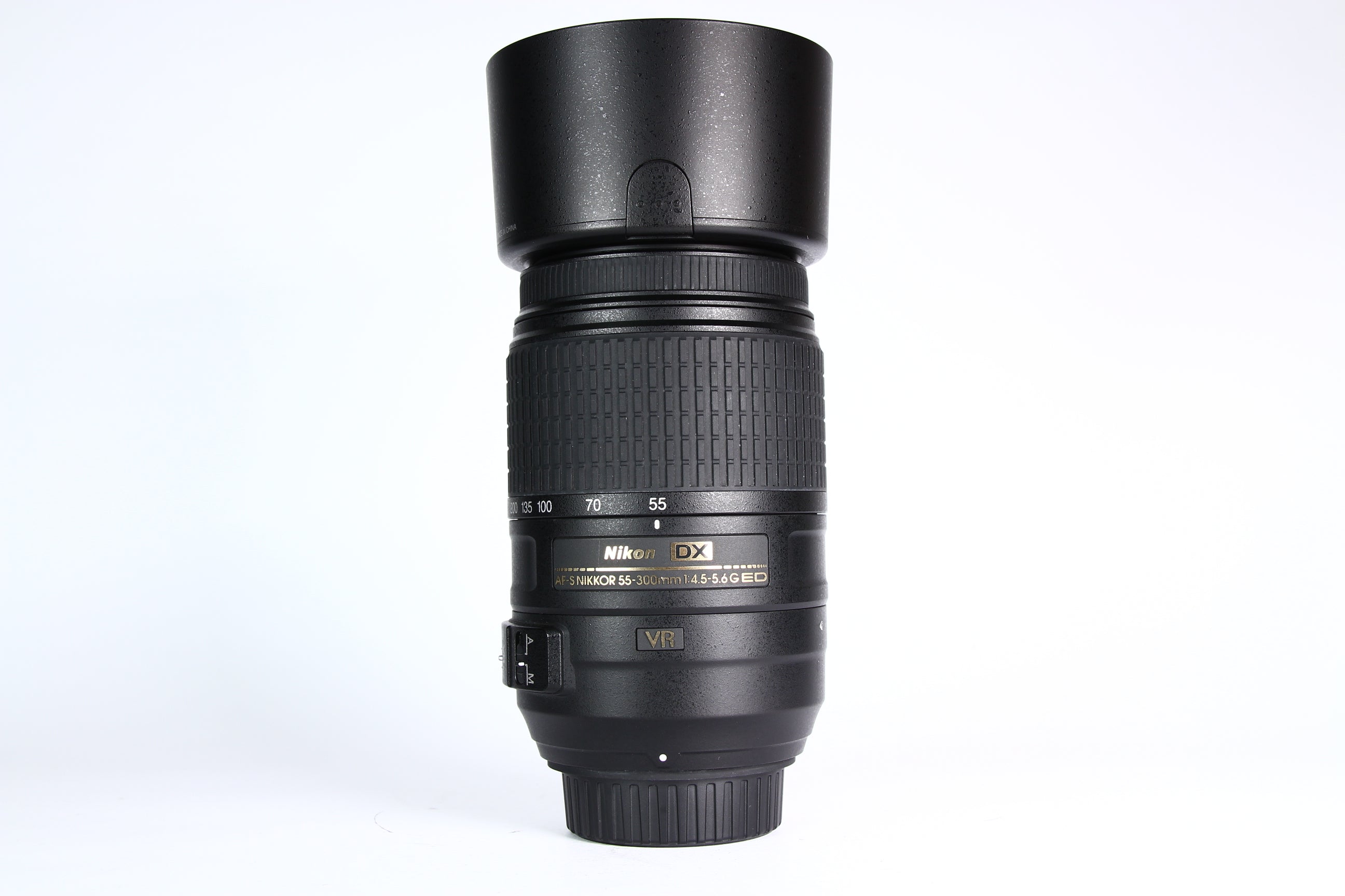 Lente NIKON 55-300mm F4-5.6 DX VR. Semi Nuevo