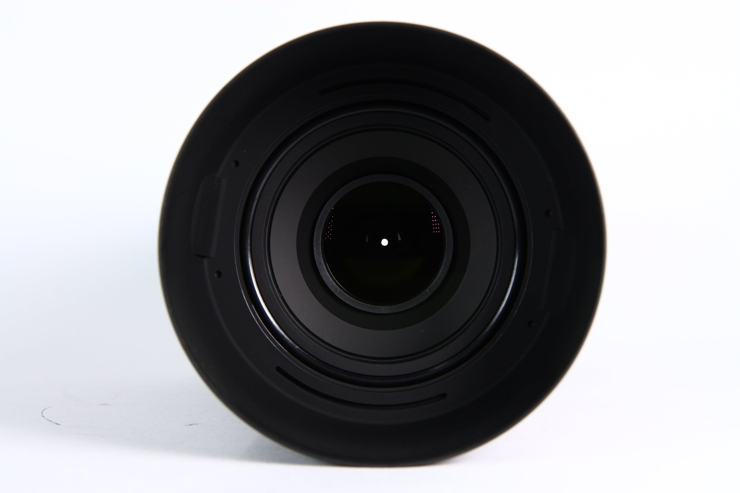 Lente NIKON 55-300mm F4-5.6 DX VR. Semi Nuevo