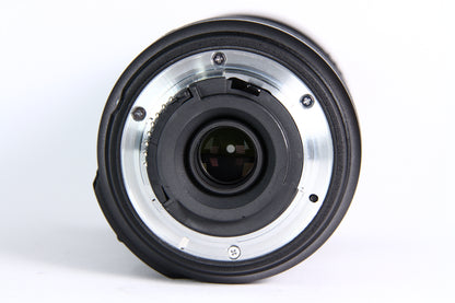 Lente NIKON 55-300mm F4-5.6 DX VR. Semi Nuevo