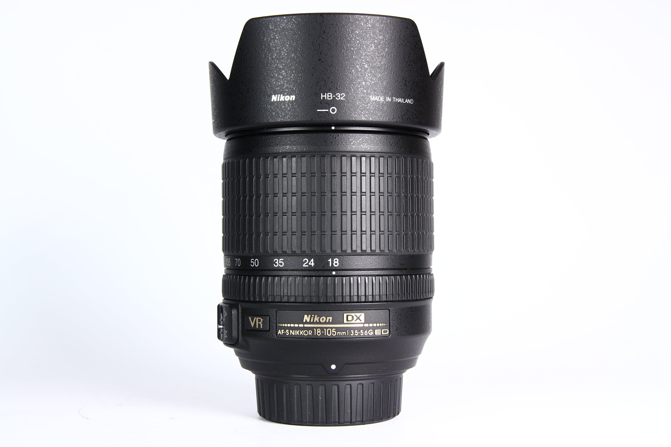 Lente NIKON DX 18-105mm F3.5-5.6 VR. Semi Nuevo