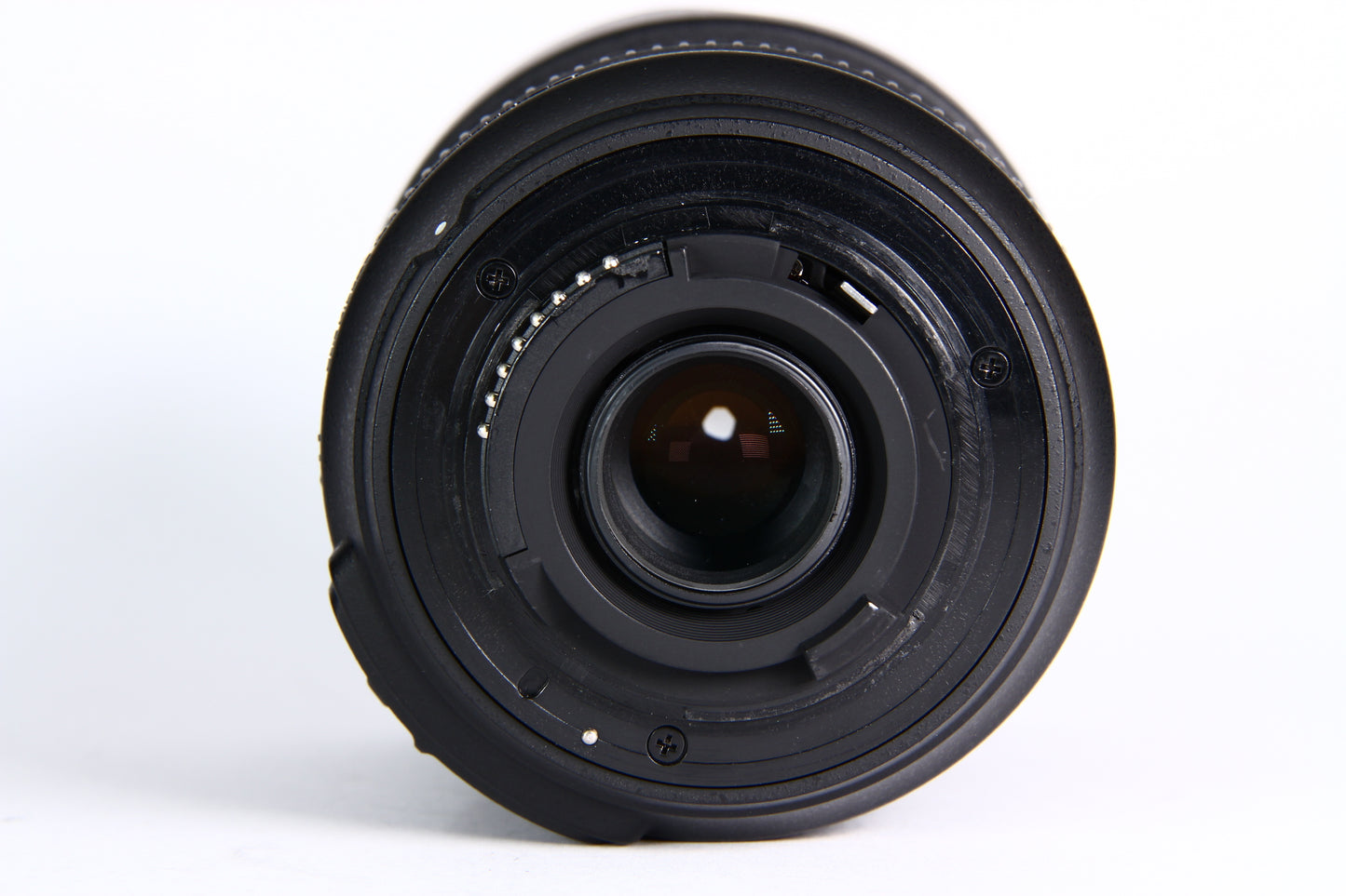 Lente NIKON DX 18-105mm F3.5-5.6 VR. Semi Nuevo