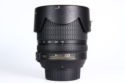 Lente NIKON DX 18-105mm F3.5-5.6 VR. Semi Nuevo